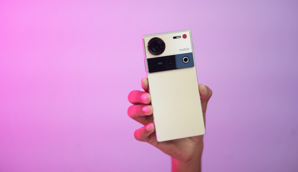ZTE Nubia Z70 Ultra Phone Image
